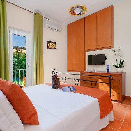 Bed and Breakfast Relais Santa Lucia Península Sorrentina Exterior foto